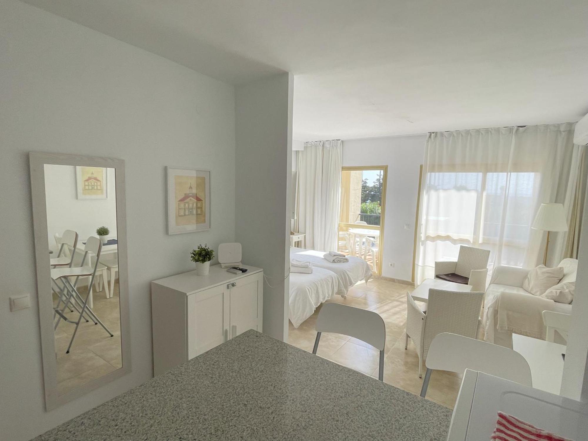 Estudio Primera Linea 50 Mtrs Playa. Fibra 600Mb Marbella Zewnętrze zdjęcie